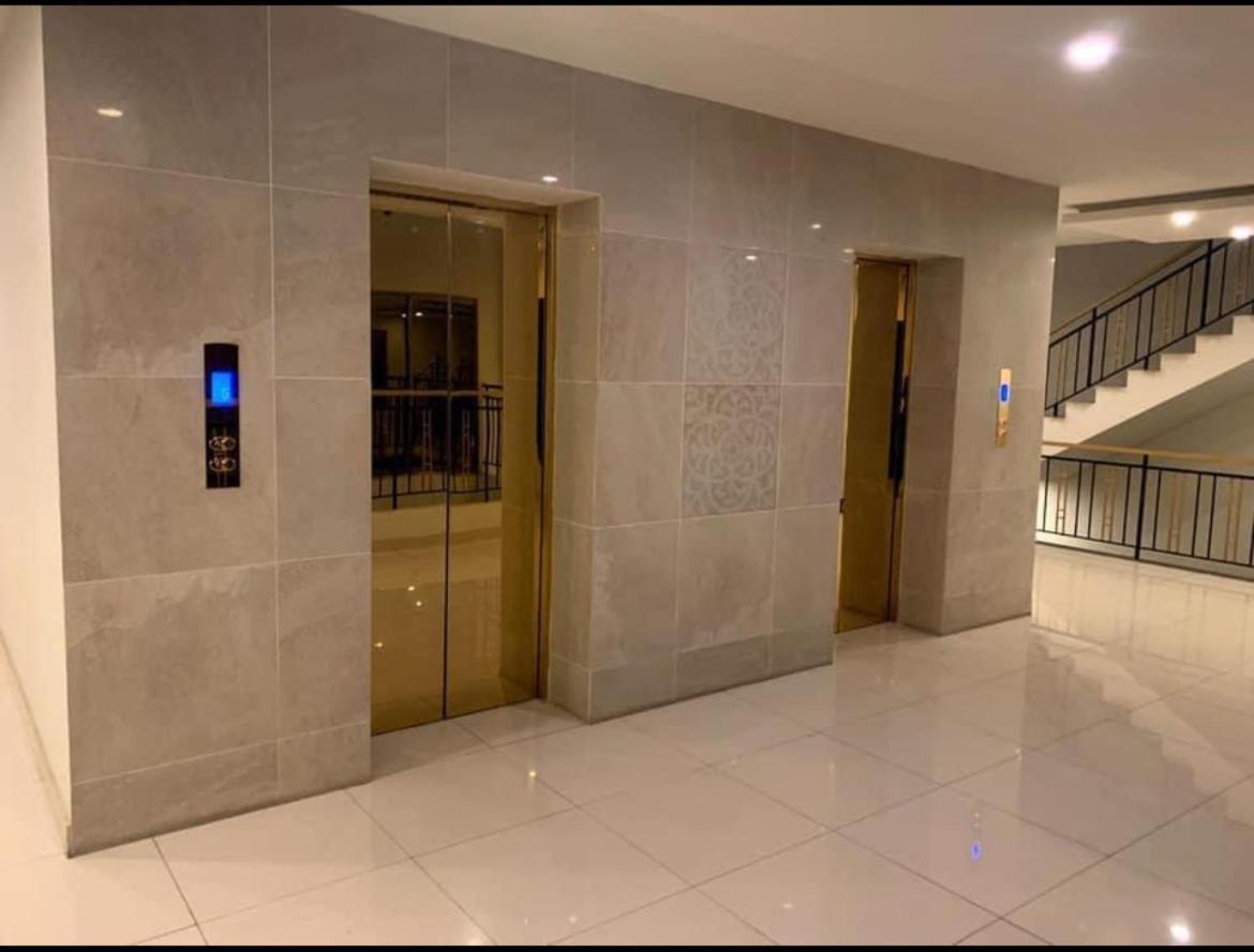 Serenity Corner 4 Bhk Islamabad Exterior foto
